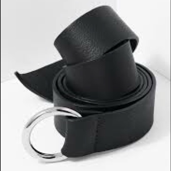 ⭐️ FINAL PRICE ⭐️ B-Low the Belt Mia Wrap Black Belt - Picture 4 of 5